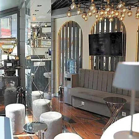 Madrigal Boutique Istambul