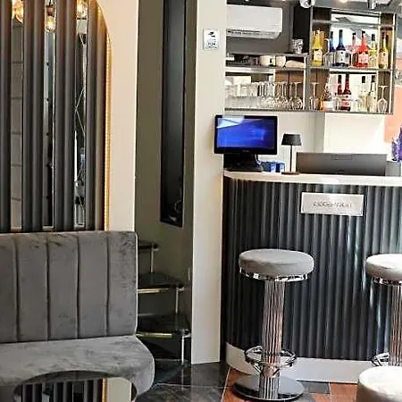 Hotel Madrigal Boutique