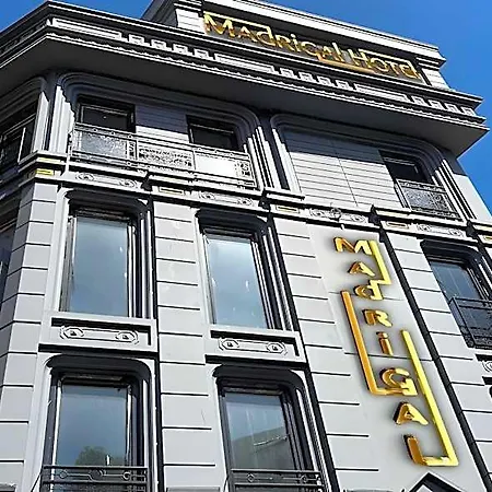 Hotel Madrigal Boutique 3*