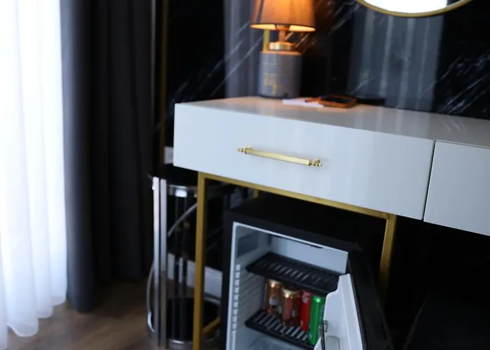 Hotell Madrigal Boutique 3*